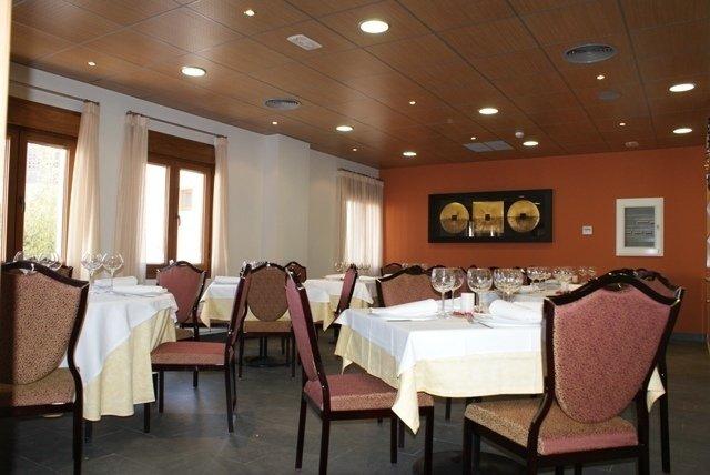 Hotel Mataelpino Σεγκόβια Εστιατόριο φωτογραφία