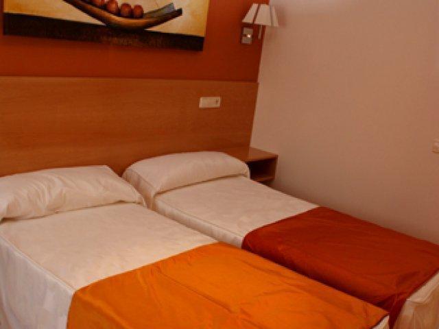 Hotel Mataelpino Σεγκόβια Δωμάτιο φωτογραφία